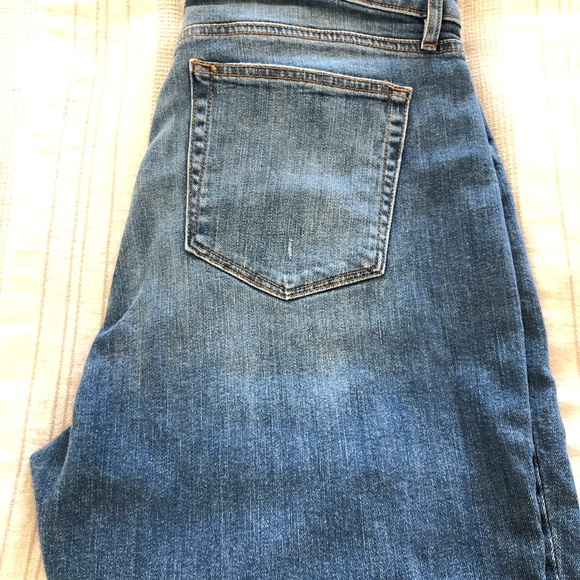 Loft Curvy Skinny Destroyed Hem Jeans - Summer 2021 Season - Picture 6 of 9